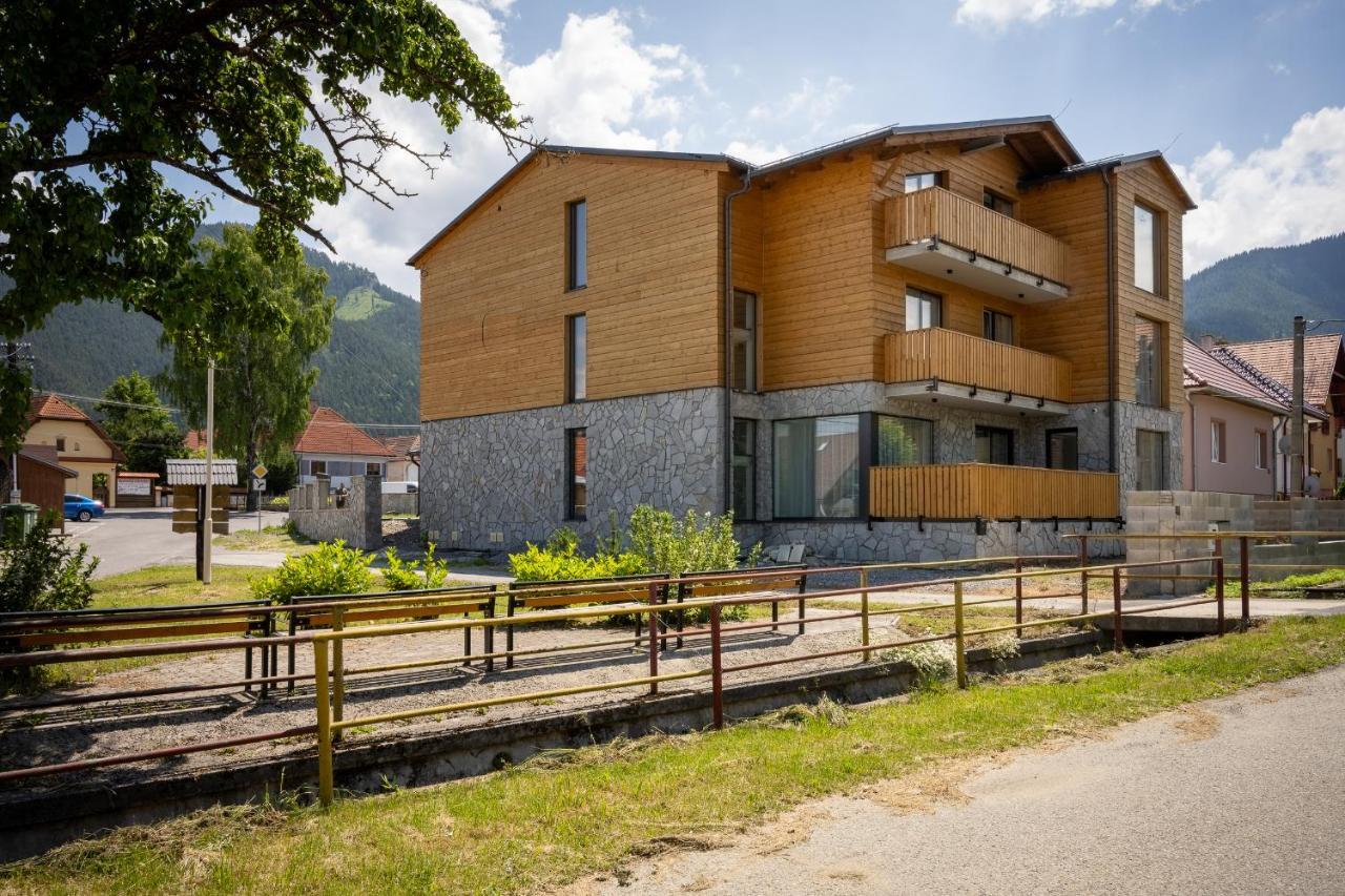 Berg Liptov Hotel Liptovsky Mikulas Exterior photo